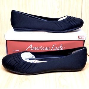 NWT American Eagle Women's Bree Pleated Ballet Flat Shoes, Black